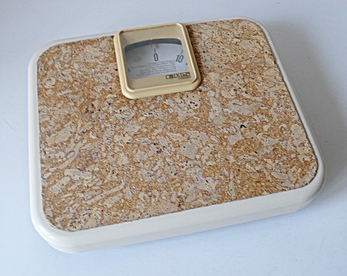 Pese personne design eks - pese,