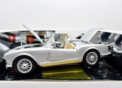 Miniature voiture lancia - voiture,