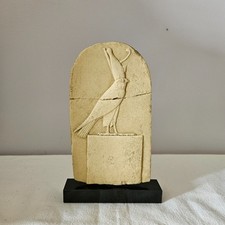 Sculpture faucon Horus égypte reprod. du louvre avec document explicatif.