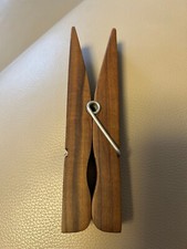 Vintage - Grande pince à linge bois de bureau