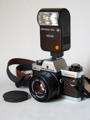 Praktica auto croco - auto, +