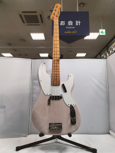 Guitare basse électrique