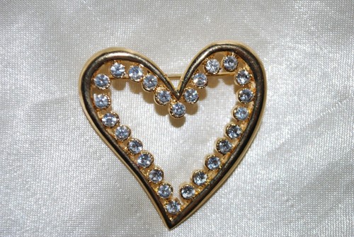 Golden crystal heart - golden,