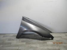 Aile avant droit RENAULT LAGUNA 3 PHASE 1 631000032R