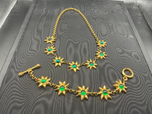 Collier bracelet doré - et,