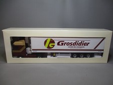 DV11104 CAMION ELIGOR 1/43