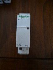 A9C22711 - Contacteur modulaire - 1NO - 16A - Bobine 230Vca - Schneider Acti 9 i