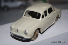 RENAULT DAUPHINE 1/43 CIJ