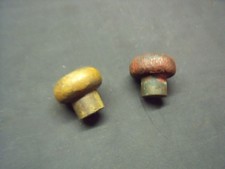 RARE BOUCHONS EN BOIS D EPOQUE