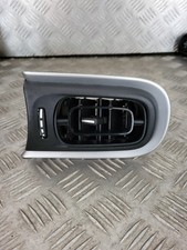 Grille Aération Gauche -