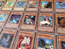 Yu-Gi-Oh! - 51 cartes AST