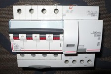 Legrand disjoncteur 408121 - legrand,