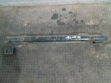 Renfort pare choc avant (traverse) PEUGEOT 307 PHASE 1 BREAK 7106C0