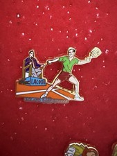 pin’s ROLAND GARROS Lacoste