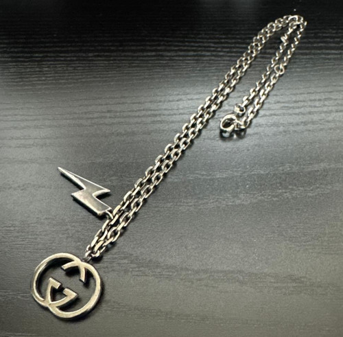Pendentif collier gucci - pendentif,
