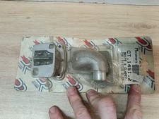 UNE BOITE A CLAPET DR