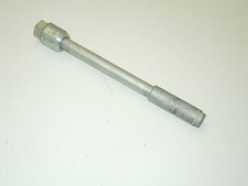 Axe roue avant DERBI X RACE 50 de 2012