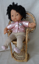 poupée corolle  asiatique 32 cm  2010