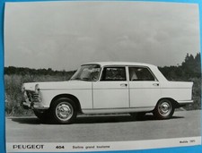 Photo presse PEUGEOT 404 berline grand tourisme modèle 1971  //84