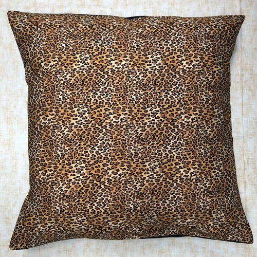 Housse coussin léopard - de,