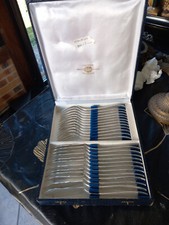 12 COUVERTS A POISSON SFAM