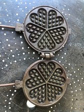 ancien fer à gaufres fonte 3,2 kilos