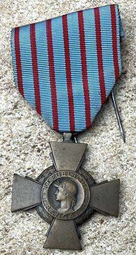 Croix combattant - du,