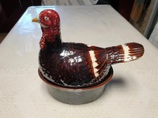 Terrine en forme de volaille dindon poule canard lapin .....