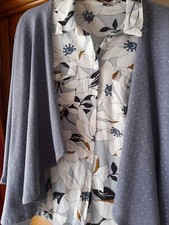 ensemble chemise et gilet taille 40/42