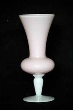 Vase Medicis opaline rose vintage 21cm Italie Empoli Italie 60s