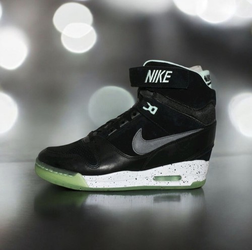 Nike air revolution - air, sky