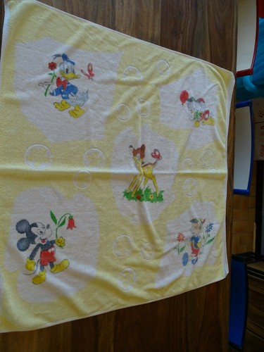 Ancienne serviette drap plage - serviette,