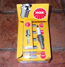 Bougie NGK CR8EH9 -  750 VFR