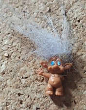 Pin's Poupée Dam Nu Troll Doll Vintage Jeu Jouet PVC Nostalgie Pins RARE 1990