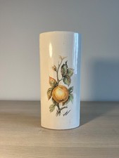 Vase mural en porcelaine