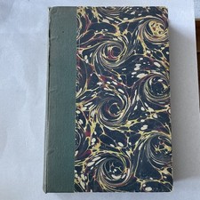 Le petit monde de la tour