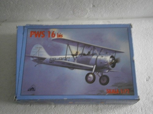 Maquette avion plan pws - maquette,