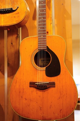Guitare acoustique yamaha - guitare,