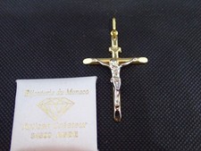 Croix en or jaune  750/ème de