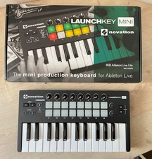 Clavier MIDI Novation Launchkey Mini - Sans notice, câble USB inclus Boite