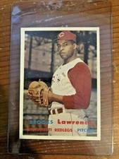 1957 Topps Baseball #66 Brooks Lawrence NM