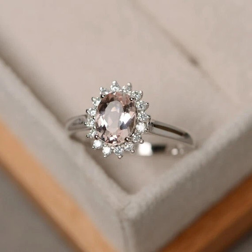 Natural morganite - 1.70,