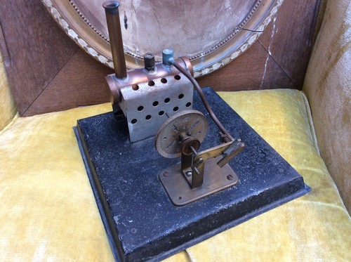 Machine vapeur jouet ancien - jouet,