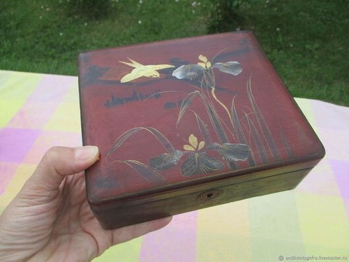 Coffret ancien oiseau iris - ancien,