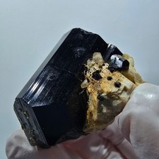 Tourmaline schorl rare, opale