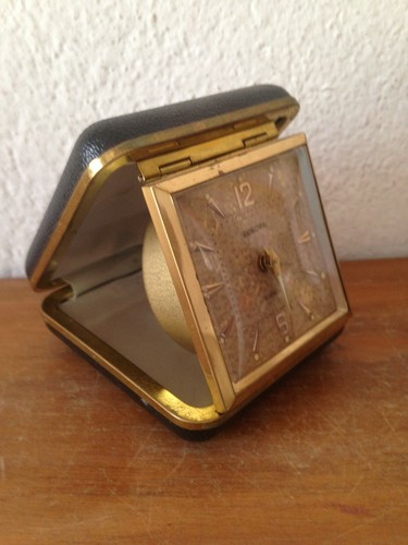 Ancienne pendulette horloge