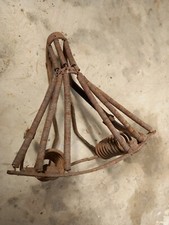 Armature de selle de mobylette ancienne ou moto 100 cm3 dans l'état