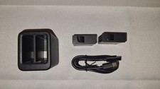 2 batteries et 1 chargeur