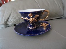 ancienne grande tasse à