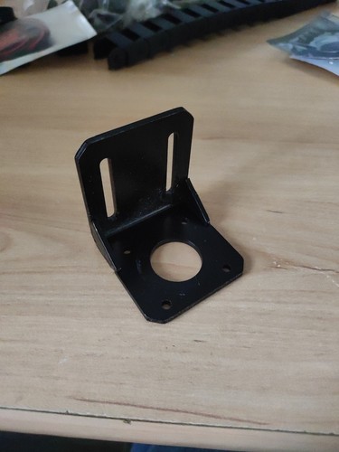 Support moteur nema - moteur, 17